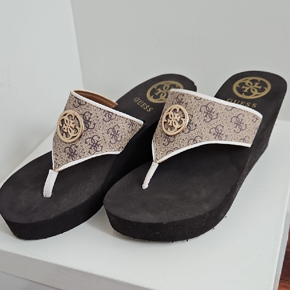 Guess Black and Cream Sandals with Decorative Embellishments